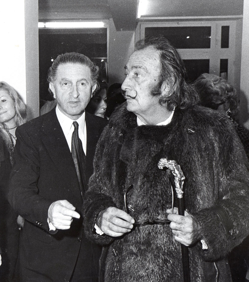 Salvador Dali with Pierre Argillet in Galerie Furstenberg
